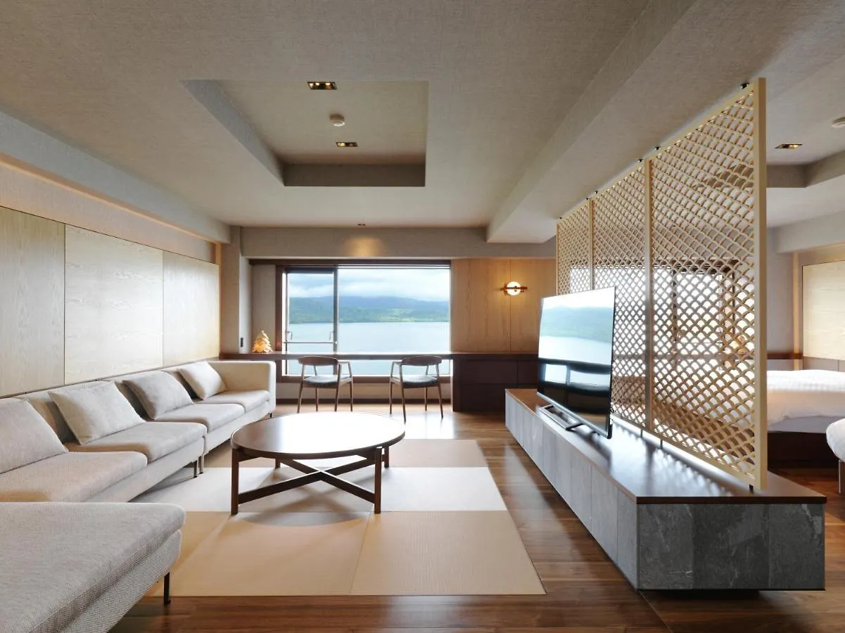 Lake Akan Tsuruga Wings Akankohan Ryokan